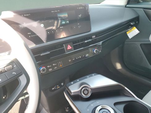 New 2025 Kia EV6 Wind image 21