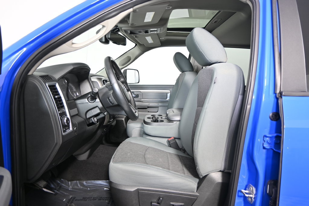 Used 2018 RAM 1500 SLT AWD/4WD image 21