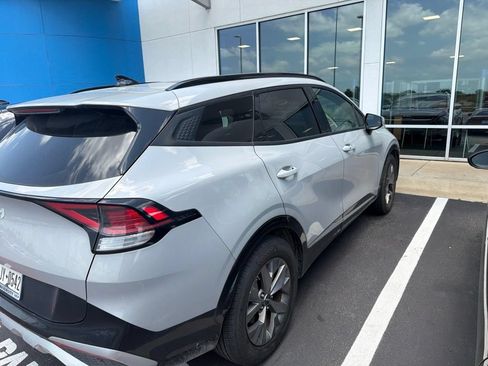 Used 2023 Kia Sportage SX FWD image 4