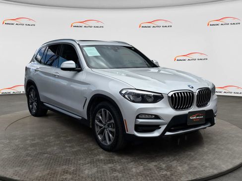 Used 2019 BMW X3 xDrive30i w/ Driving Assistance Package AWD/4WD image 5