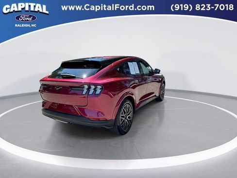 Certified 2025 Ford Mustang Mach-E Premium AWD/4WD image 8