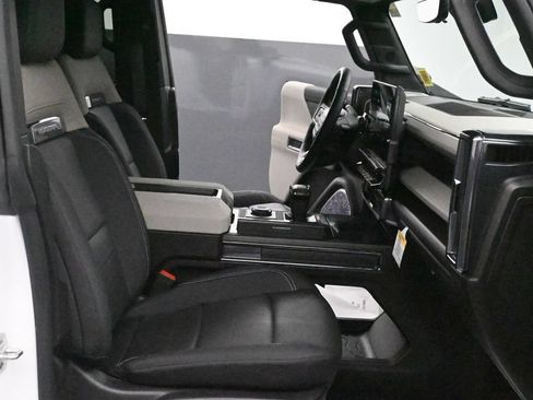 Used 2026 GMC Hummer EV SUV AWD/4WD image 12