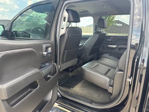 Used 2018 Chevrolet Silverado 1500 LT w/ All Star Edition AWD/4WD image 18