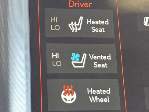 Used 2021 Dodge Challenger R/T Scat Pack image 5