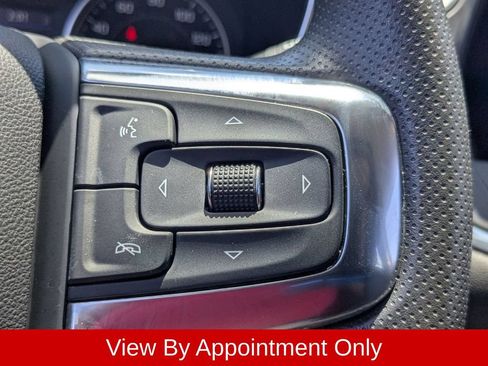 Used 2025 Chevrolet Blazer LT FWD image 22