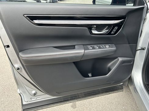 Used 2025 Honda CR-V Sport Touring image 10