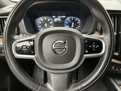 Used 2021 Volvo XC60 T5 Inscription w/ Advanced Package AWD/4WD image 16