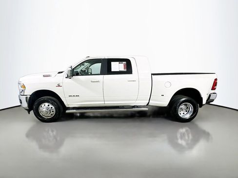 Used 2024 RAM 3500 Laramie w/ Towing Technology Group image 5