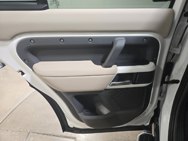 Used 2023 Land Rover Defender 110 S AWD/4WD image 20