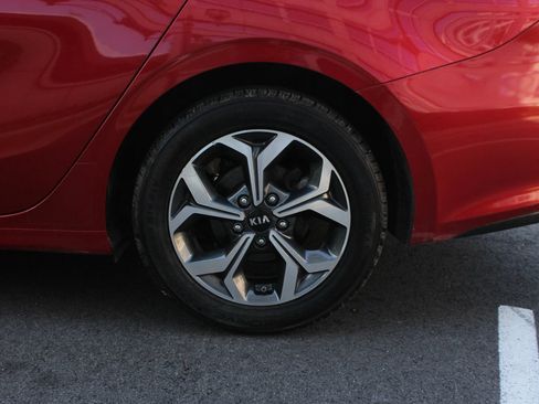 Used 2020 Kia Forte LXS FWD image 10