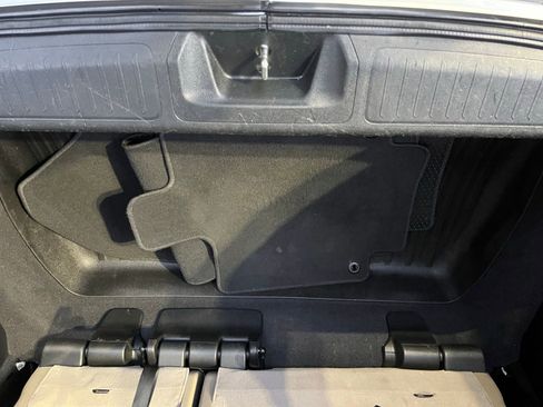 Used 2019 Honda Odyssey LX image 12