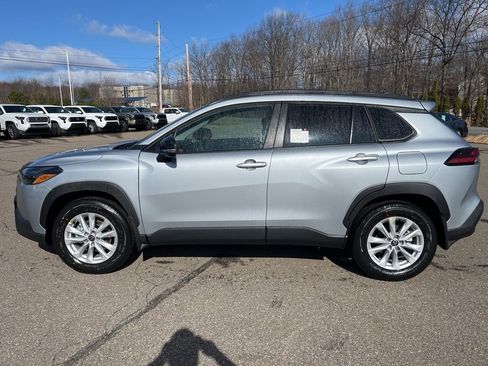 Certified 2026 Toyota Corolla Cross LE image 3