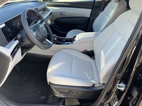 New 2026 Hyundai Tucson SEL FWD image 9
