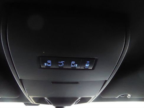 Used 2019 Dodge Grand Caravan GT FWD image 17
