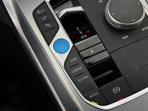 Used 2023 BMW i4 eDrive40 w/ M Sport Package image 33