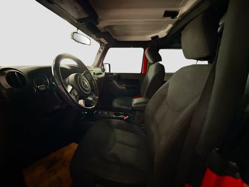 Used 2017 Jeep Wrangler Sport w/ Quick Order Package 24S AWD/4WD image 18