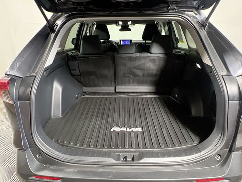 Certified 2024 Toyota RAV4 LE AWD/4WD image 22