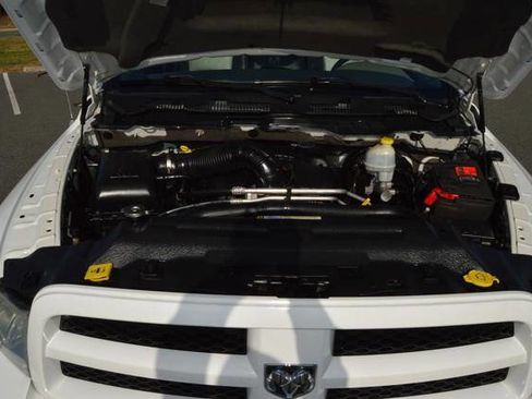 Used 2011 RAM 1500 Express image 26