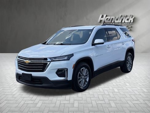 Used 2023 Chevrolet Traverse LT AWD/4WD image 5