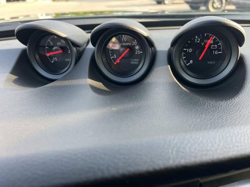 Used 2024 Nissan Z Performance w/ Floor Mat Package RWD image 29