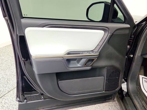 Used 2023 Rivian R1S Adventure AWD/4WD image 10