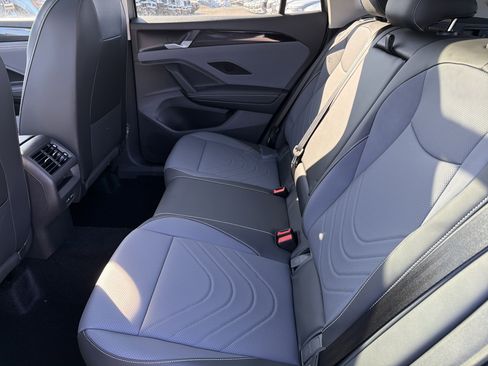 New 2026 Volkswagen Tiguan SE image 24