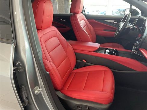 Used 2025 Chevrolet Blazer EV SS image 19