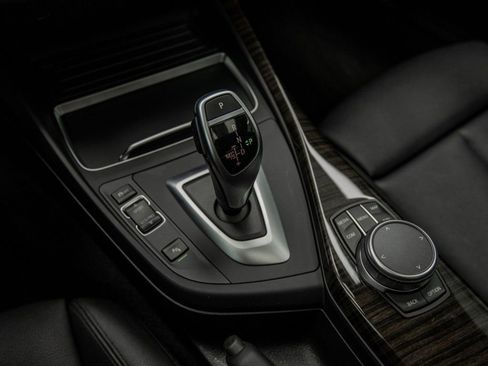 Used 2020 BMW 230i Coupe w/ Premium Package RWD image 24
