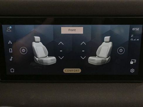 Used 2023 Land Rover Defender 110 X-Dynamic SE image 34