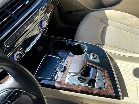 Used 2017 Audi Q7 3.0T Prestige image 17