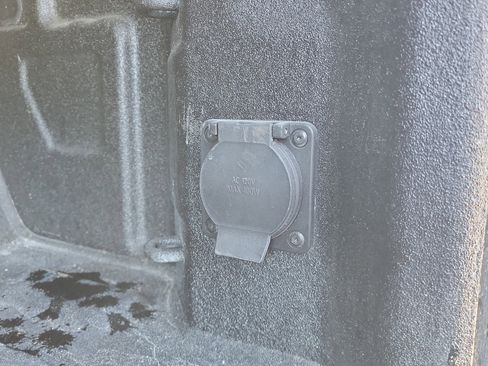 Used 2024 GMC Sierra 1500 Denali image 11