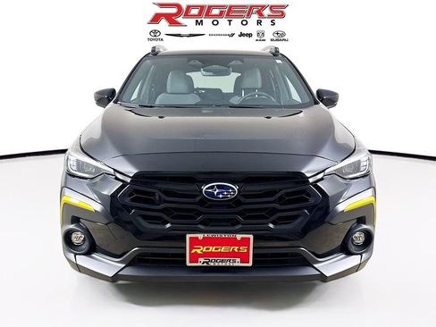 Used 2025 Subaru Crosstrek 2.5i Sport w/ Popular Package #3A AWD/4WD image 2
