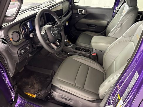 New 2026 Jeep Gladiator Mojave AWD/4WD image 30