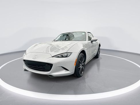 New 2025 MAZDA MX-5 Miata RF Grand Touring image 4