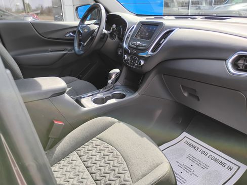 Used 2023 Chevrolet Equinox LT image 12