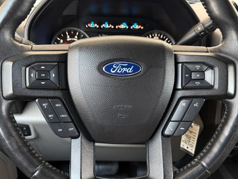 Used 2017 Ford F150 XLT w/ Equipment Group 302A Luxury AWD/4WD image 6