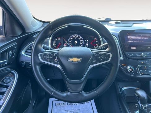 Used 2023 Chevrolet Malibu LT FWD image 12