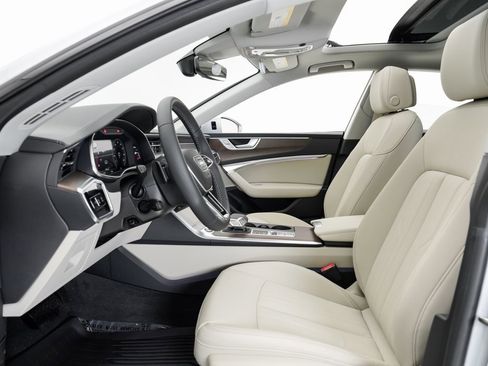 Used 2025 Audi A7 3.0T Premium image 7