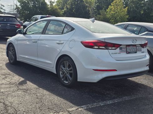 Used 2017 Hyundai Elantra SE w/ SE A/T Tech Package 03 FWD image 5
