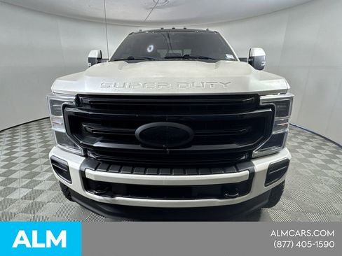 Used 2020 Ford F250 Platinum w/ FX4 Off-Road Package AWD/4WD image 3