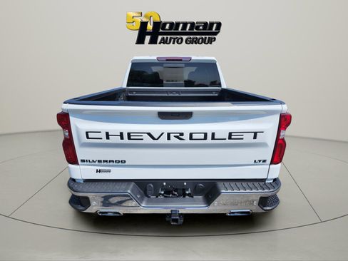Used 2021 Chevrolet Silverado 1500 LTZ w/ Z71 Off-Road Package AWD/4WD image 4