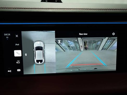 Used 2025 Porsche Macan Electric image 19