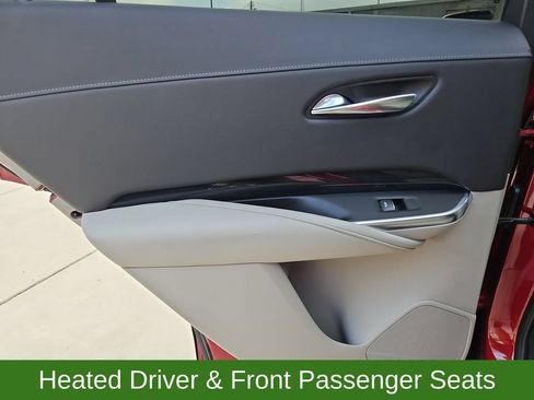 Used 2019 Cadillac XT4 Premium Luxury FWD image 32