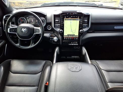 Used 2020 RAM 1500 Laramie AWD/4WD image 15