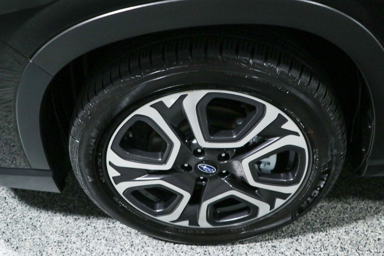 Used 2023 Subaru Ascent Limited AWD/4WD image 11