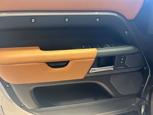 Used 2024 Land Rover Defender 110 X image 6