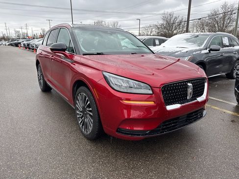 Used 2022 Lincoln Corsair Reserve w/ Equipment Group 201A image 3