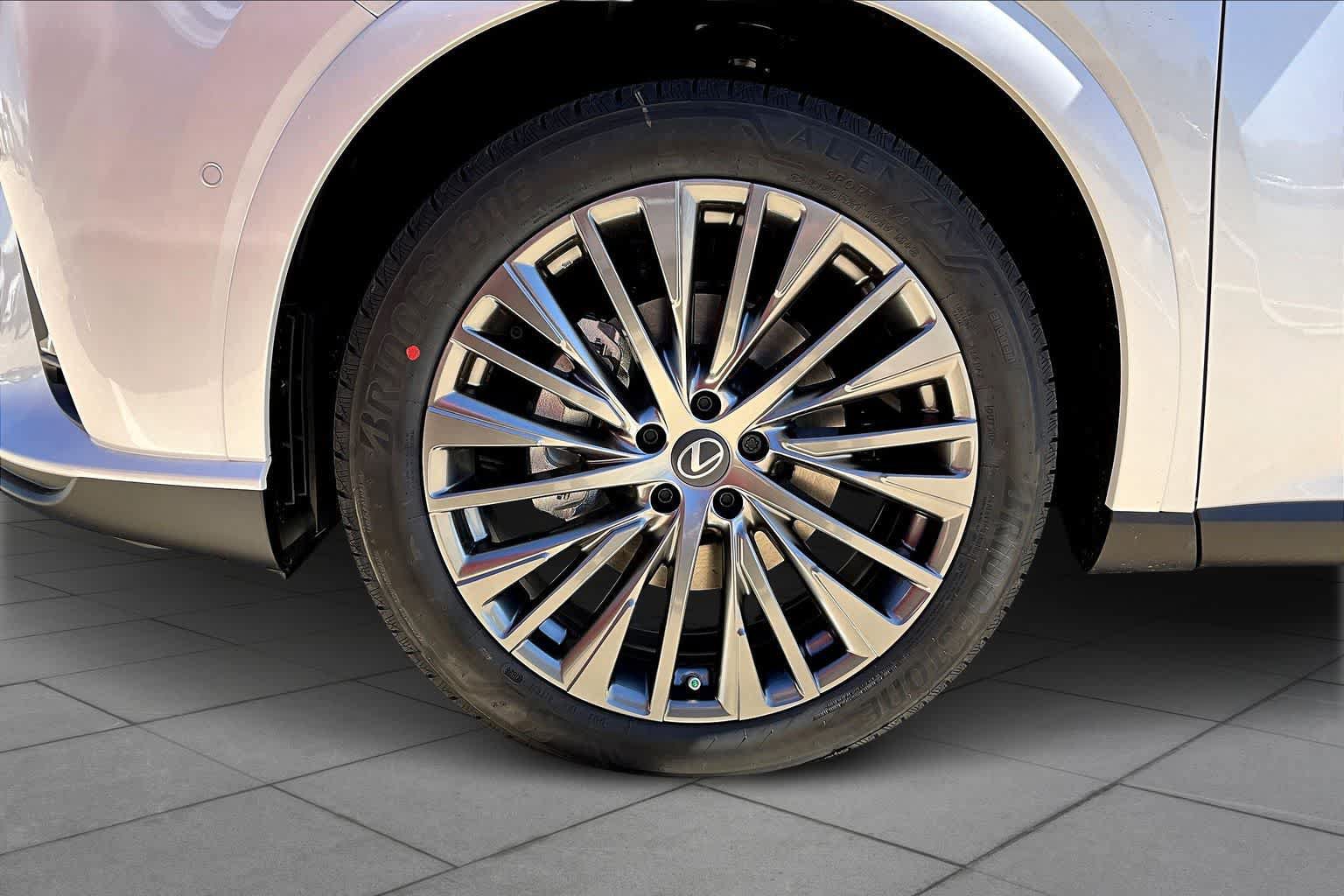New 2026 Lexus RX 350 AWD/4WD image 11