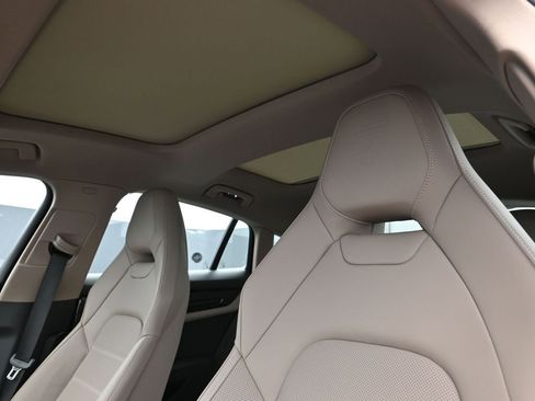 New 2026 Porsche Panamera RWD image 16