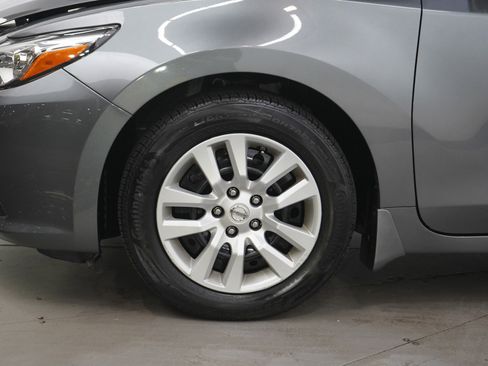 Used 2016 Nissan Altima 2.5 S w/ Power Driver Seat Package FWD image 27